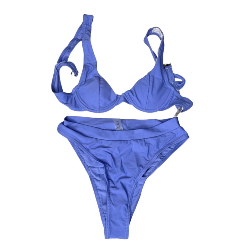NWOT - Underwire High Waisted Bikini Swimsuit - Small
